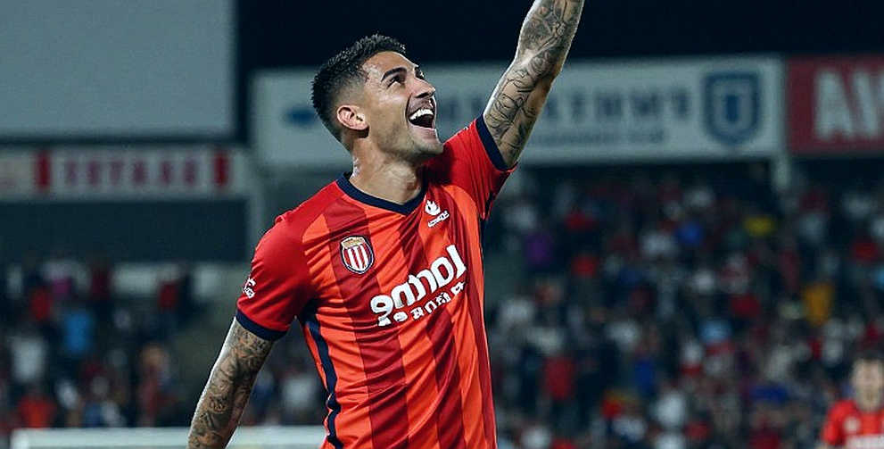 Data Voids: When Vietnamese Football Analysis Meets the Three-Way Verification Threshold