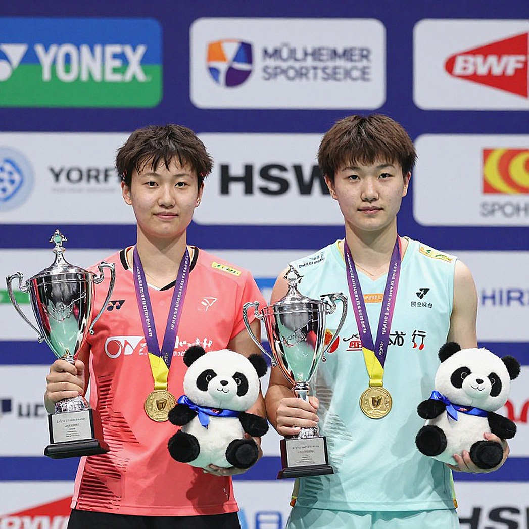 Mahoor Shahzad thua Putri Kusuma Wardani 21-5, 21-11 trong 23 phút: trận đấu phơi bày khoảng trống cầu lông nữ Pakistan