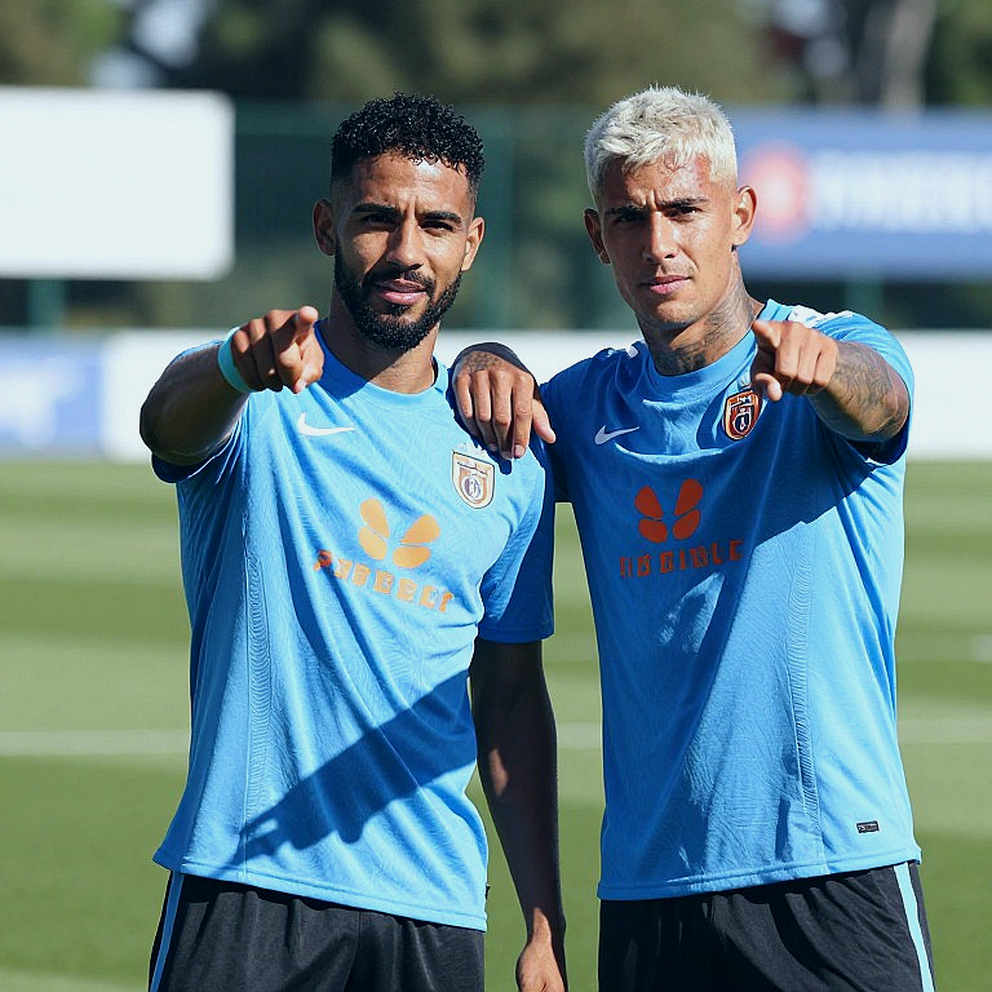 Costa Rica sa thải Fernando Batista: Bryan Ruiz và bài kiểm tra hai trận đấu