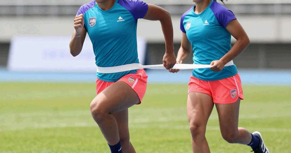Mbappe rời Nike sang On: đọc kỹ một bản hợp đồng cổ phần chưa có số