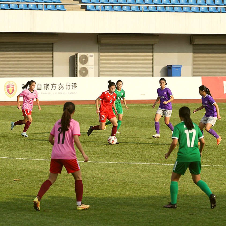 Cuộc đua trụ hạng V-League 2026/27: Những cái tên đã lộ diện?