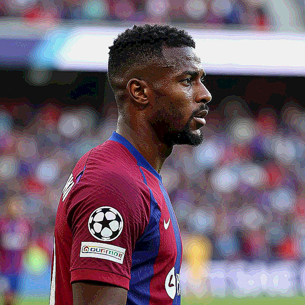 Quả bóng Clásico và cuộc khủng hoảng bị chôn vùi ở Real Madrid