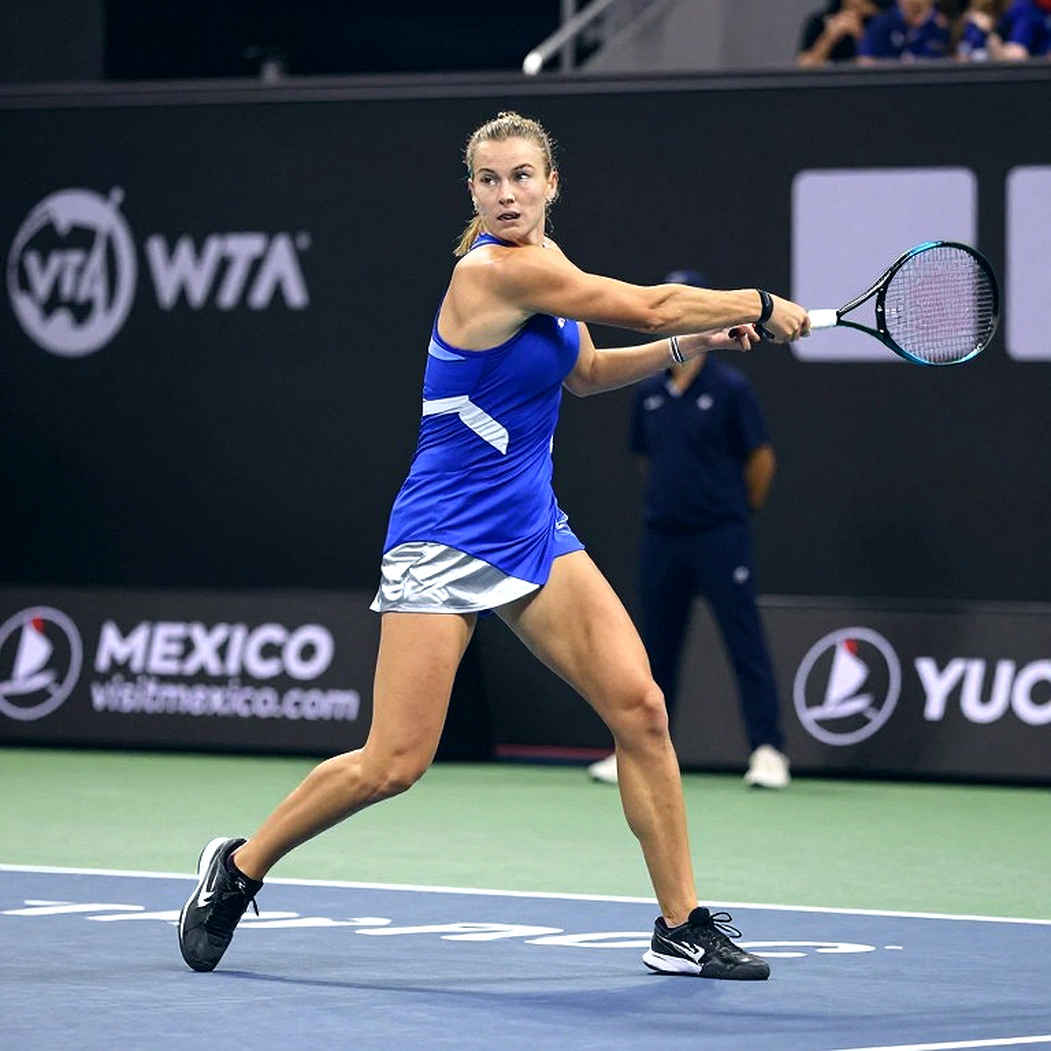 US Open ngày 4: Zverev thoát hiểm trong gang tấc, Badosa chịu thiệt vì lịch thi đấu dày đặc