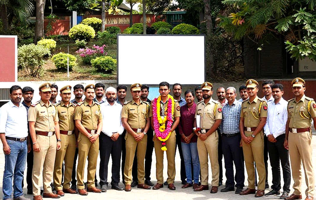 Chín tầng dữ liệu của F1 2026: chu kỳ quy định mới và cái giá của thông tin rỗng